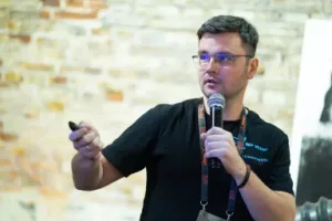 Высоков Артём